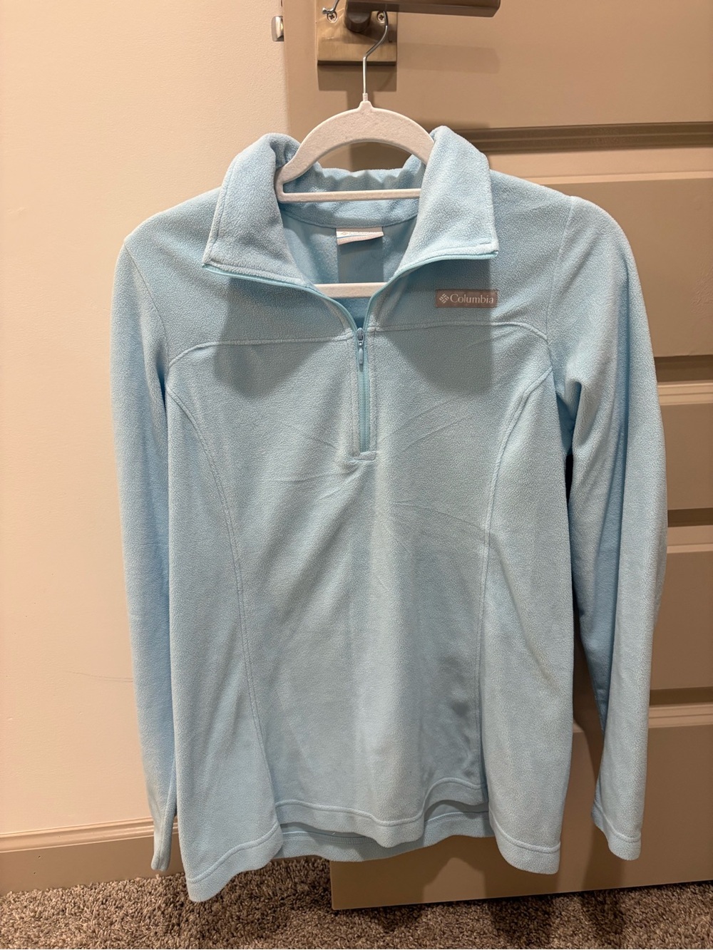 Columbia Light Blue Quarter-Zip Fleece Pullover, size M